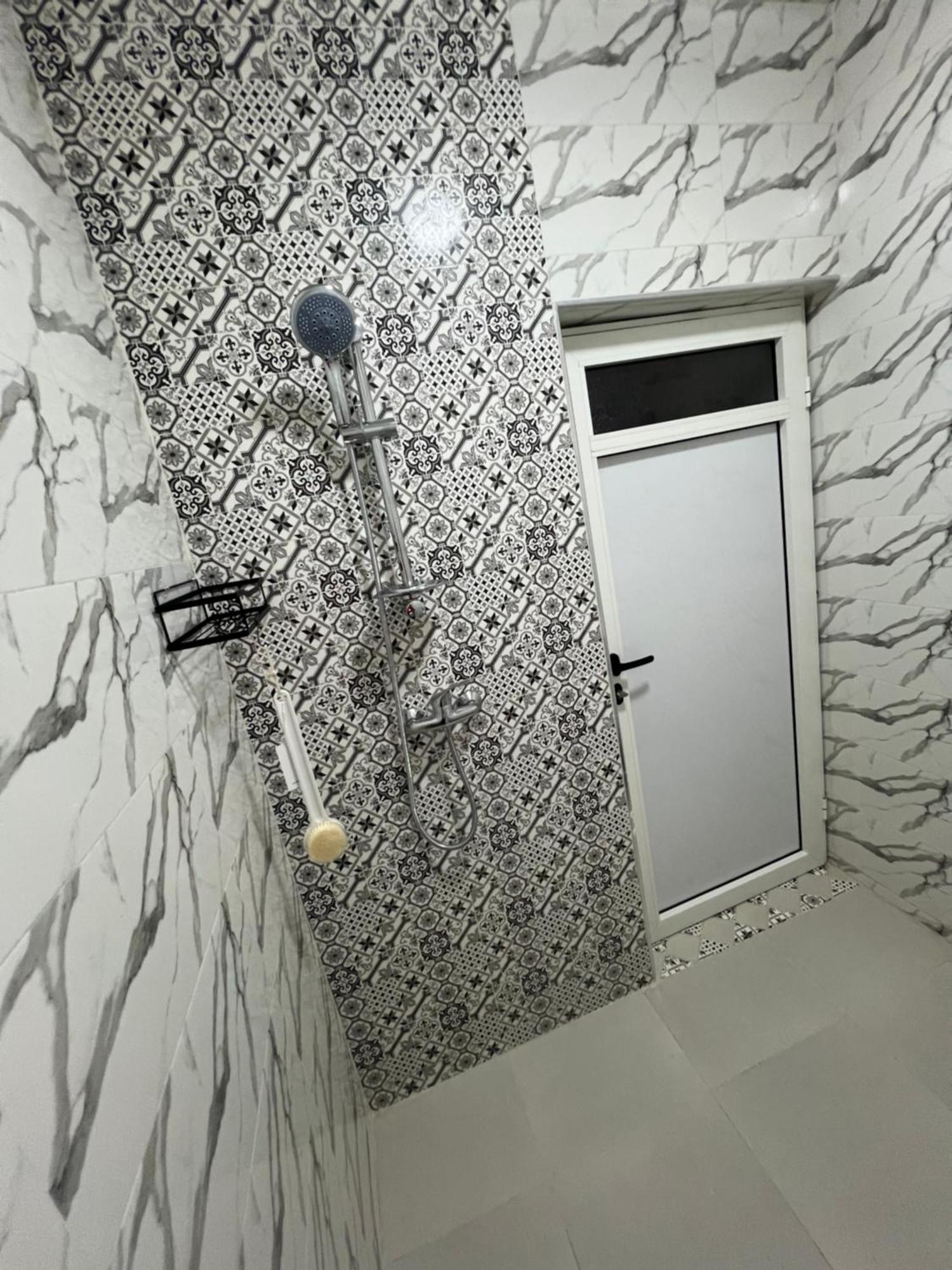 Youss Family Appartement Есувейра Екстериор снимка